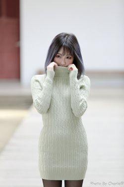 蜜桃女孩